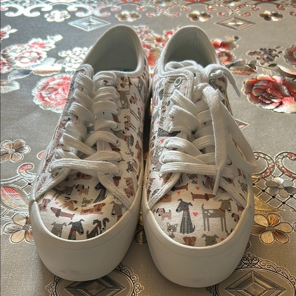 Cynthia Rowley Shoes - Charming Animal Print Lace-Up Sneakers